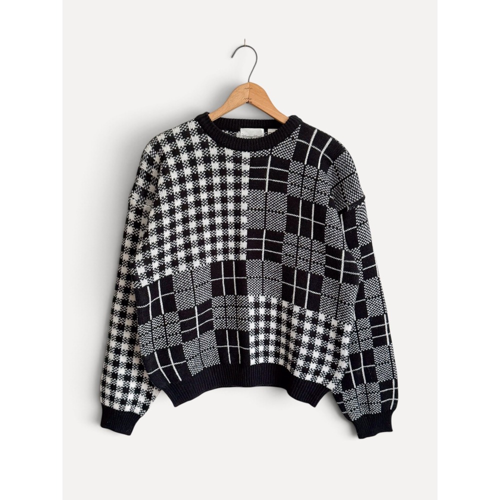 Carriage Court Sweater Patchwork Plaid Houndstooth Medium Black White Knit Crew